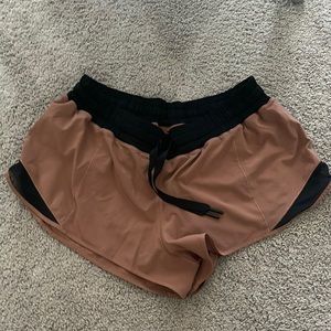 Hotty Hot shorts 2.5”